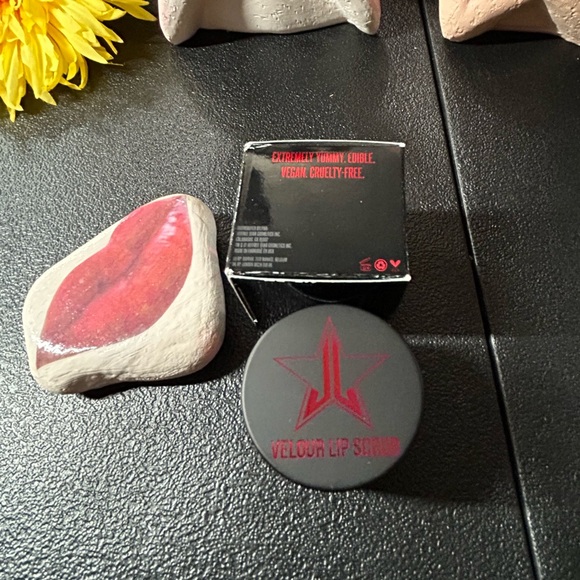 Jeffree Star ⭐️ Velour Lip Scrub NEW - Picture 5 of 11